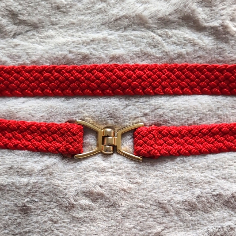 2/$50💜VINTAGE STRETCH BRAIDED BELT